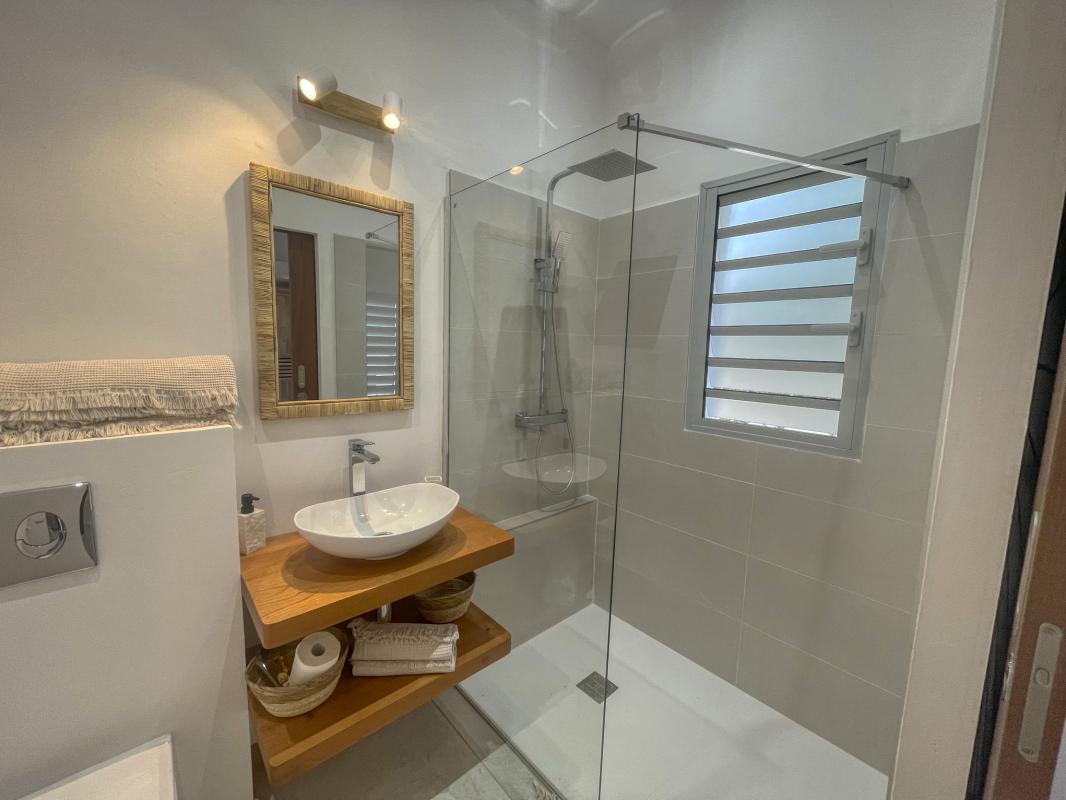 27.Location villa piscine vue mer Saint François Guadeloupe_Chambre 2